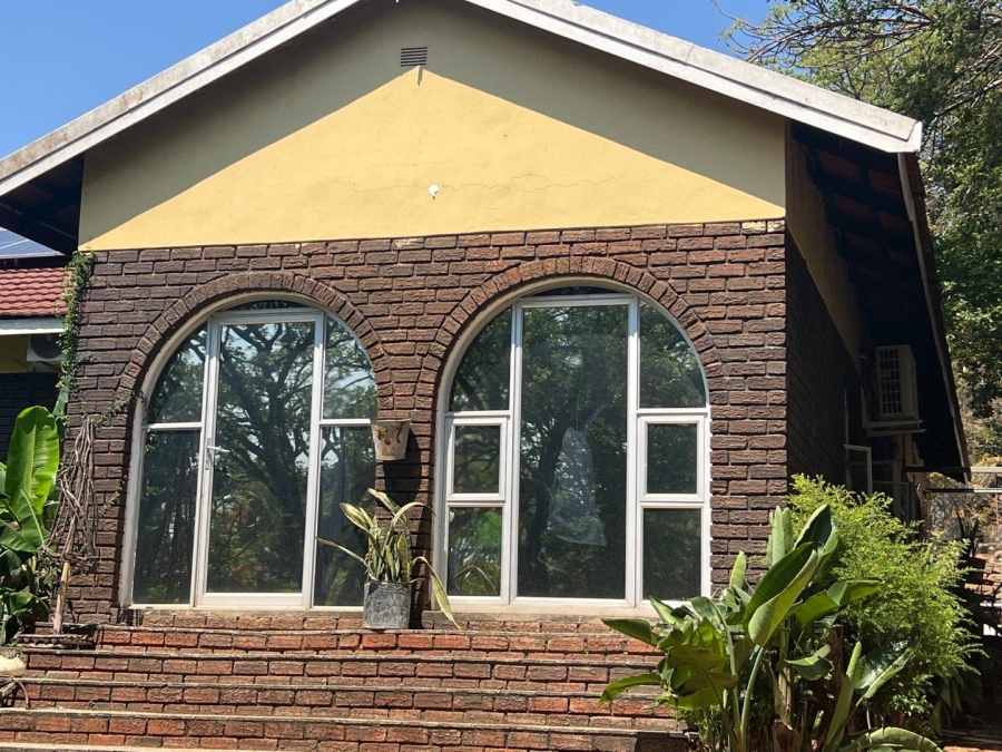 5 Bedroom Property for Sale in Elandsrand North West